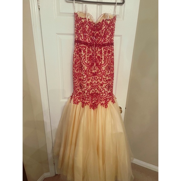 Tony Bowls Nude Prom Mermaid Gown With Red Beading (size 4) - Picture 4 of 12